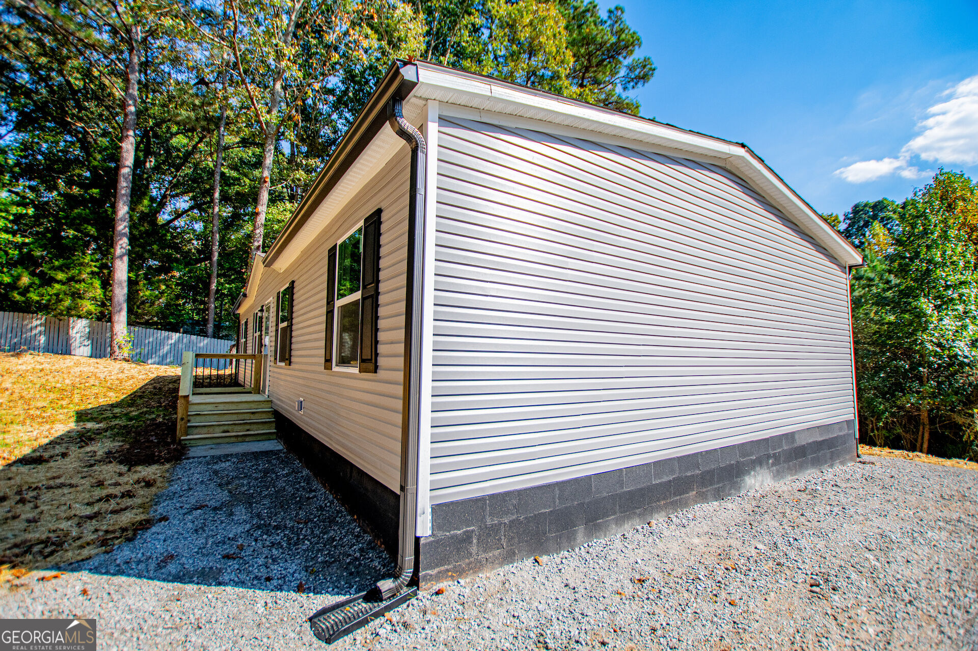 9705 Us Highway 78 Property Photo 4