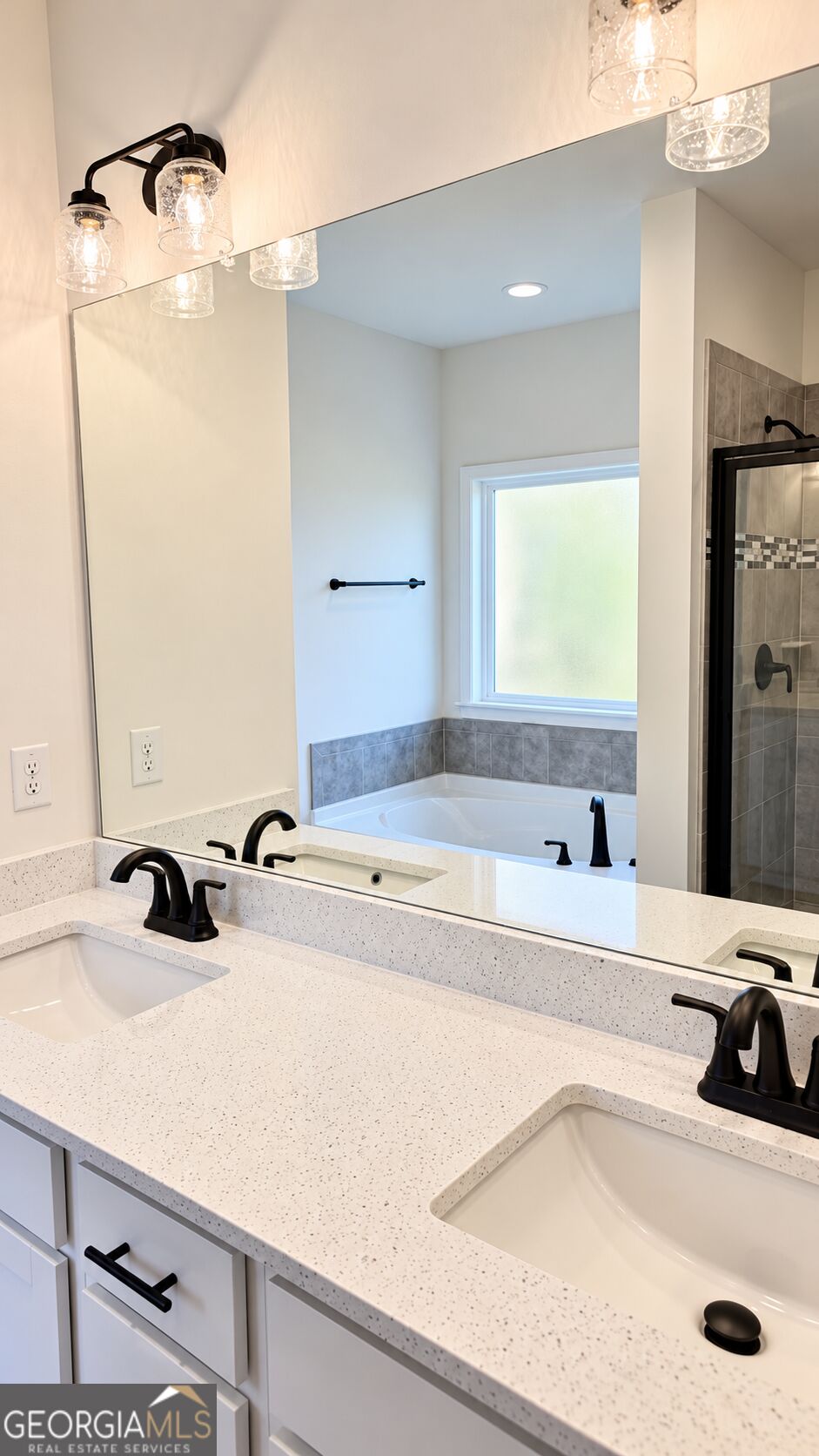307 Basin Way Property Photo 3
