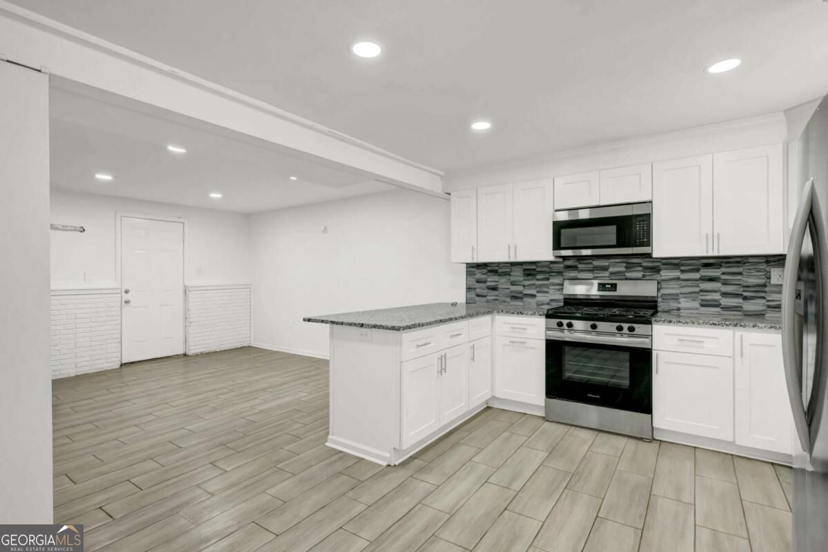 3286 Sunderland Drive Property Photo 20