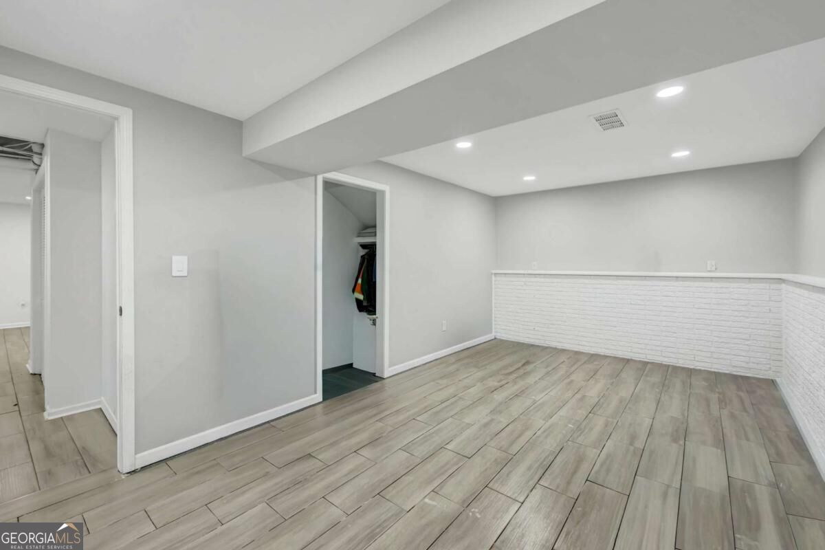 3286 Sunderland Drive Property Photo 24