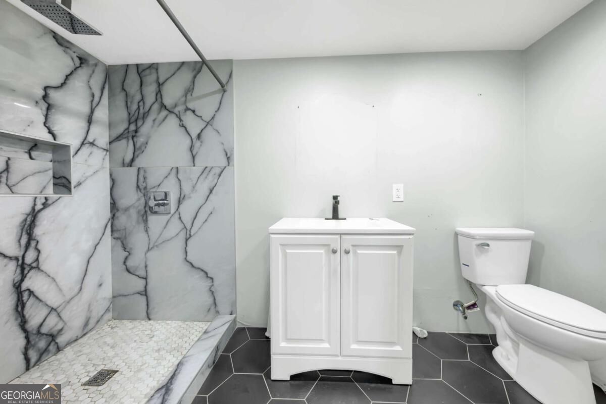 3286 Sunderland Drive Property Photo 25