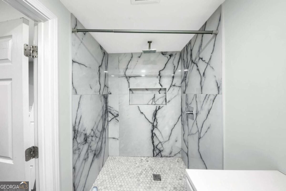 3286 Sunderland Drive Property Photo 26