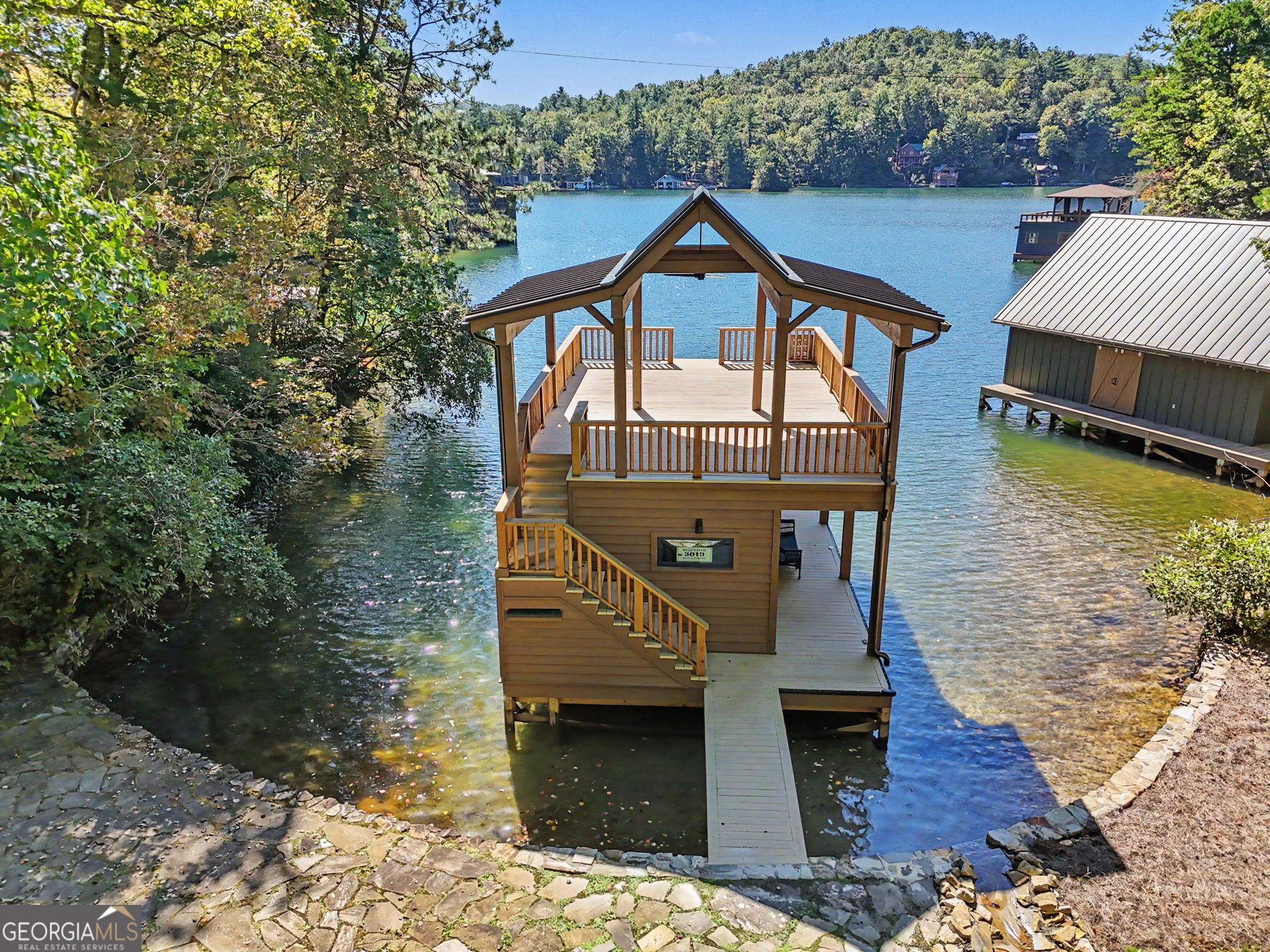 3019 Moccasin Creek Road Property Photo 2