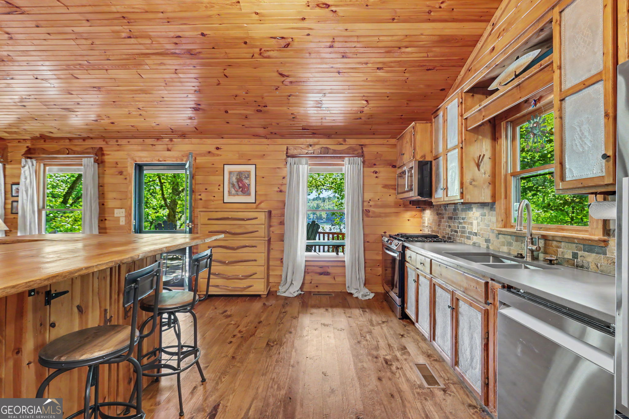 3019 Moccasin Creek Road Property Photo 12