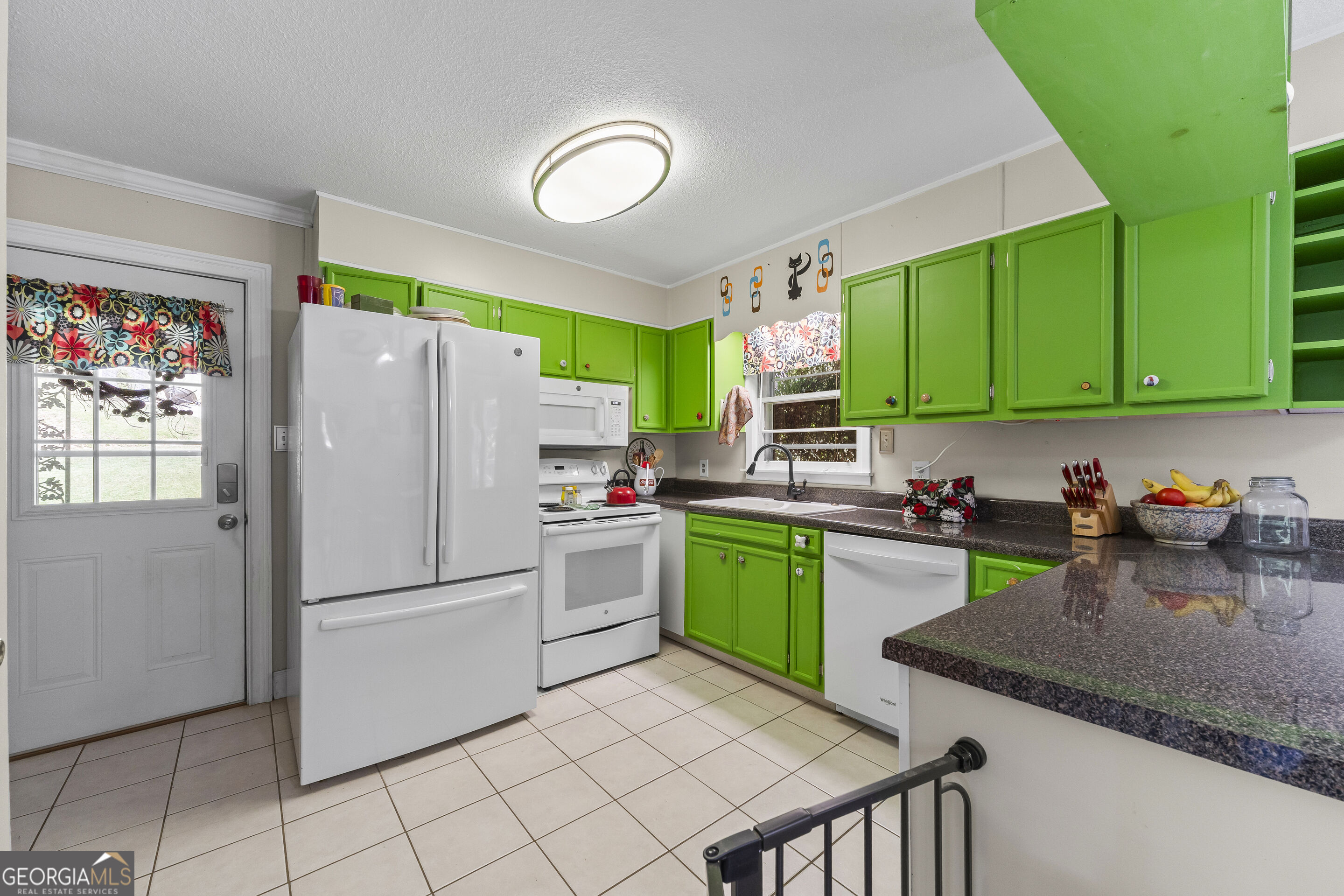 11 Poplar Street Property Photo 17