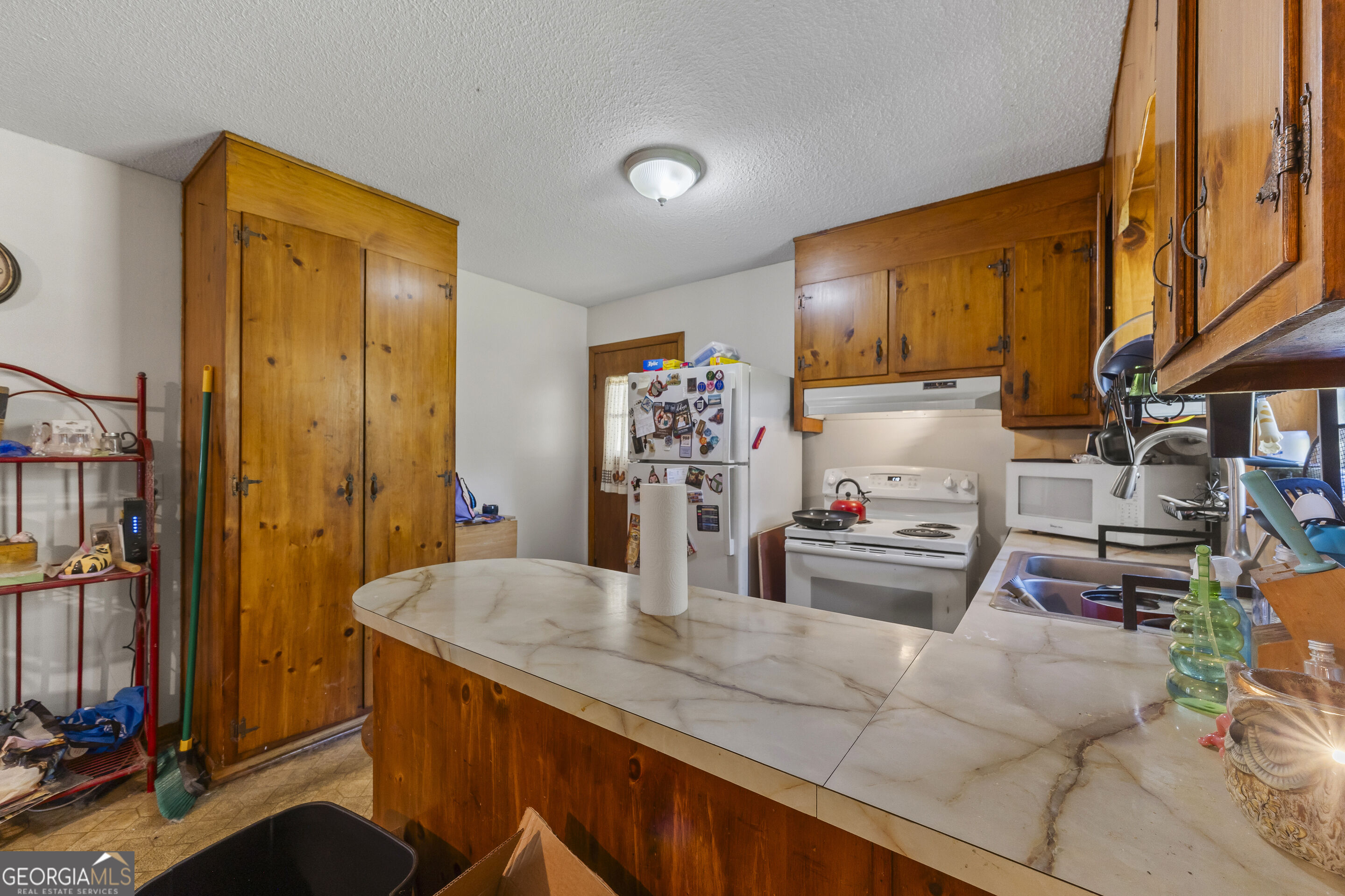 229 Lewis Street Property Photo 19