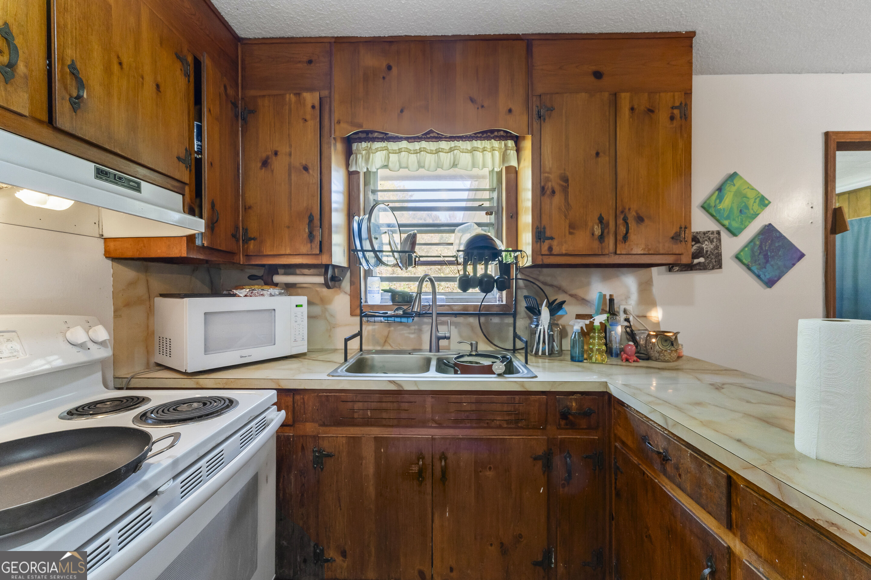 229 Lewis Street Property Photo 20