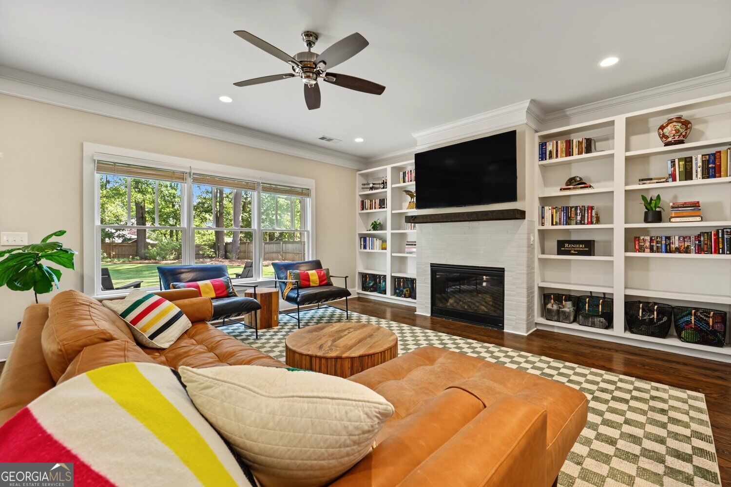 180 Jade Cove Drive Property Photo 4