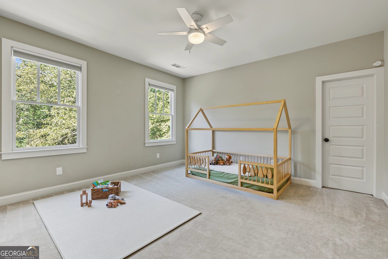 180 Jade Cove Drive Property Photo 28