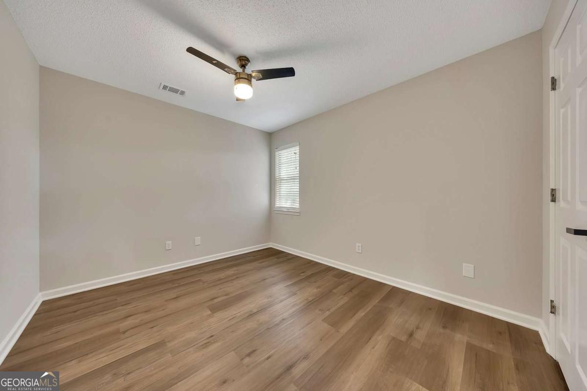 4704 Vineyard Court Se Property Photo 21
