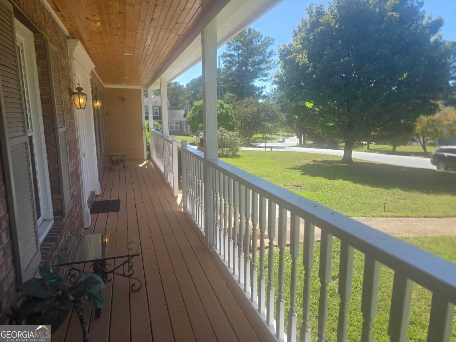 3944 Thornhill Drive Sw Property Photo 4