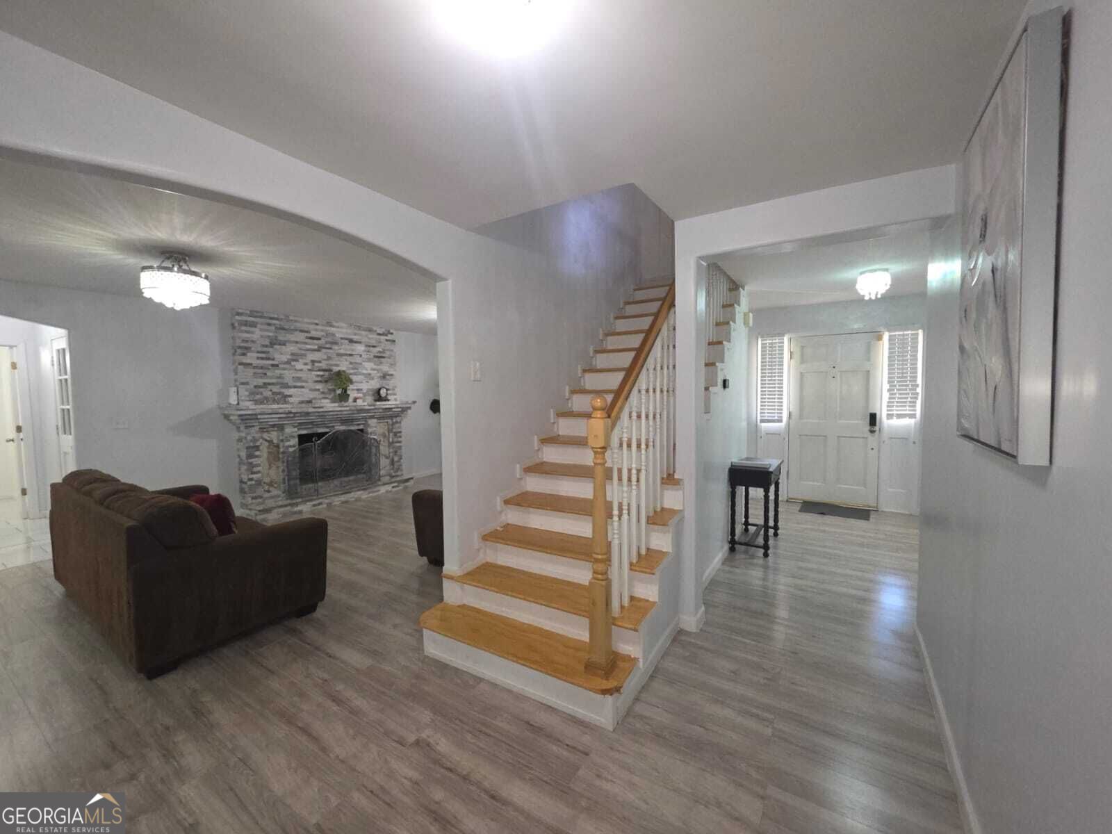 3944 Thornhill Drive Sw Property Photo 6