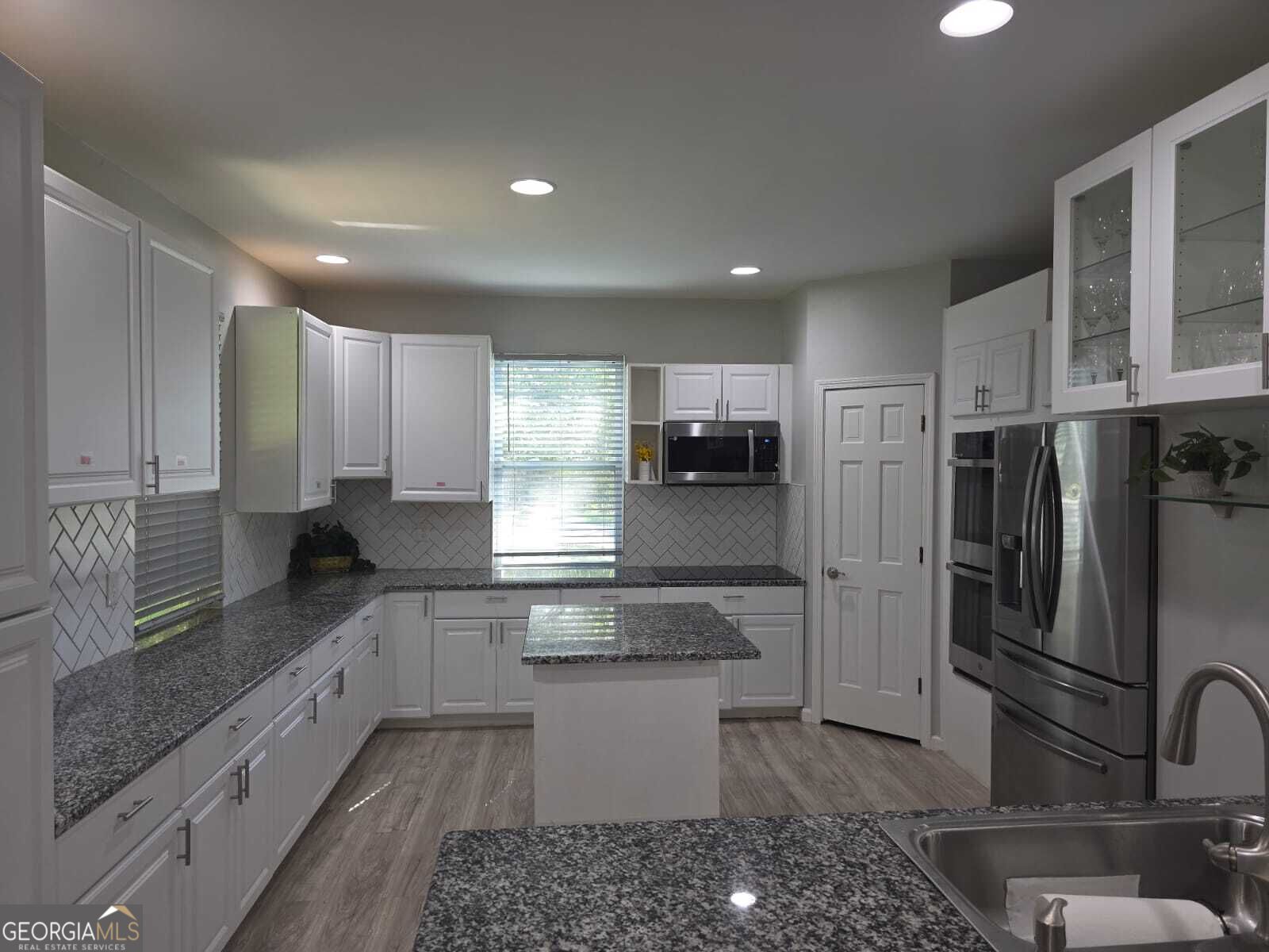 3944 Thornhill Drive Sw Property Photo 14