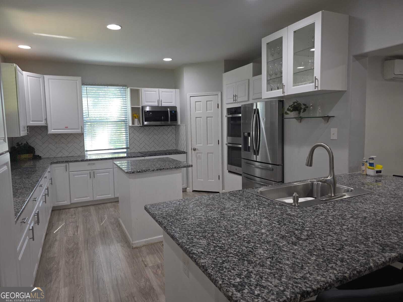 3944 Thornhill Drive Sw Property Photo 16