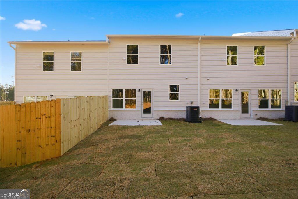 2575 Riverside Road # 42 Property Photo 25