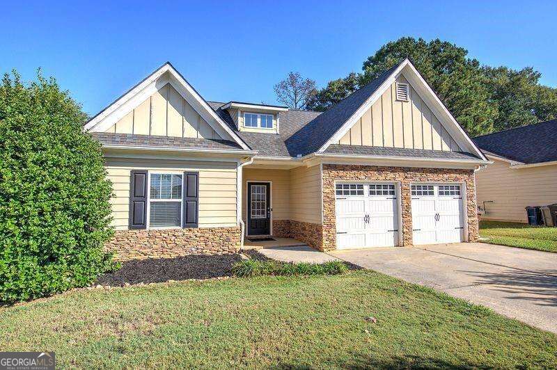 77 Mercer Lane Property Photo 1