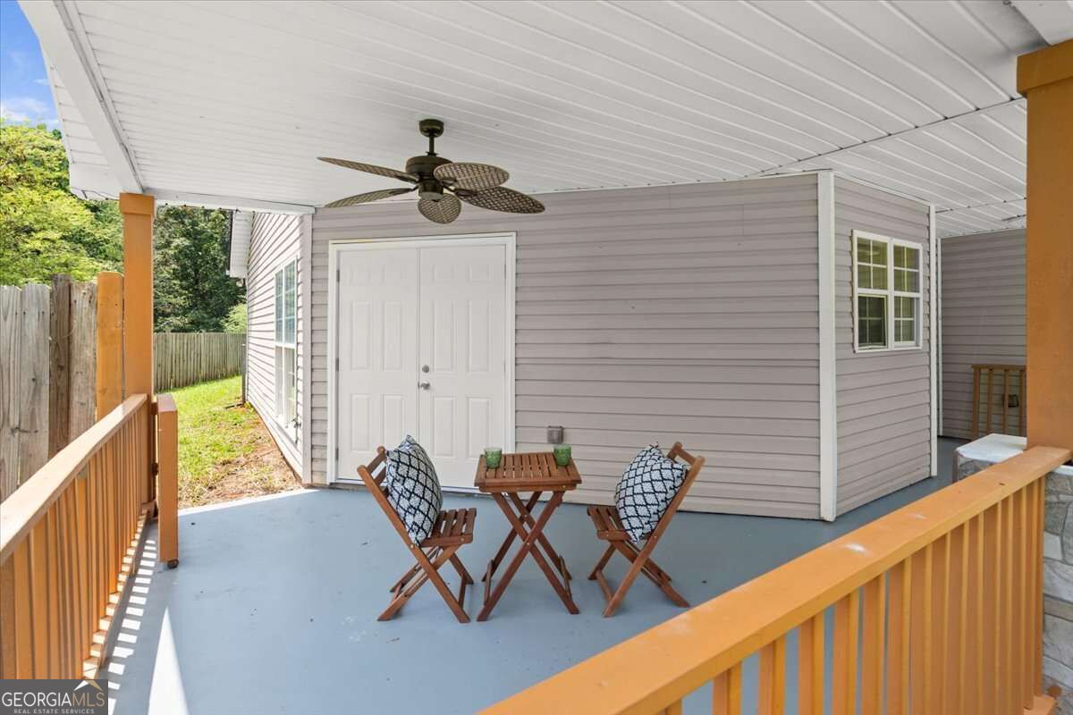 2627 Stanton Road Se Property Photo 4