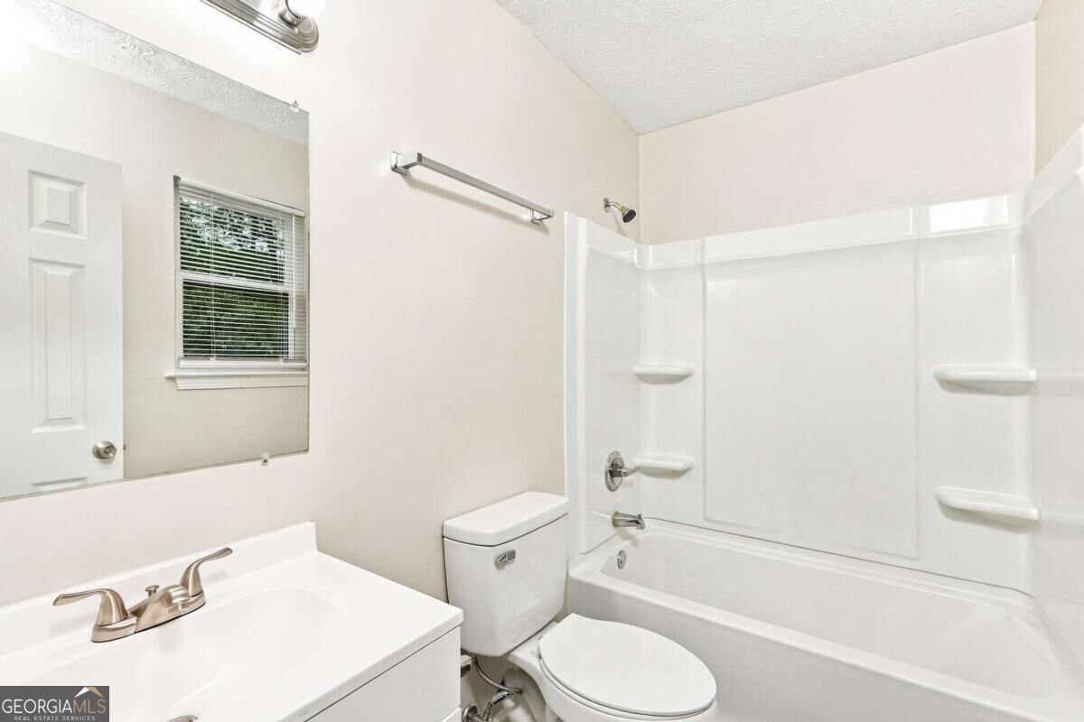 512 Chestnut Lane Property Photo 12