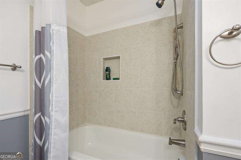 4814 Hillside Court Property Photo 35