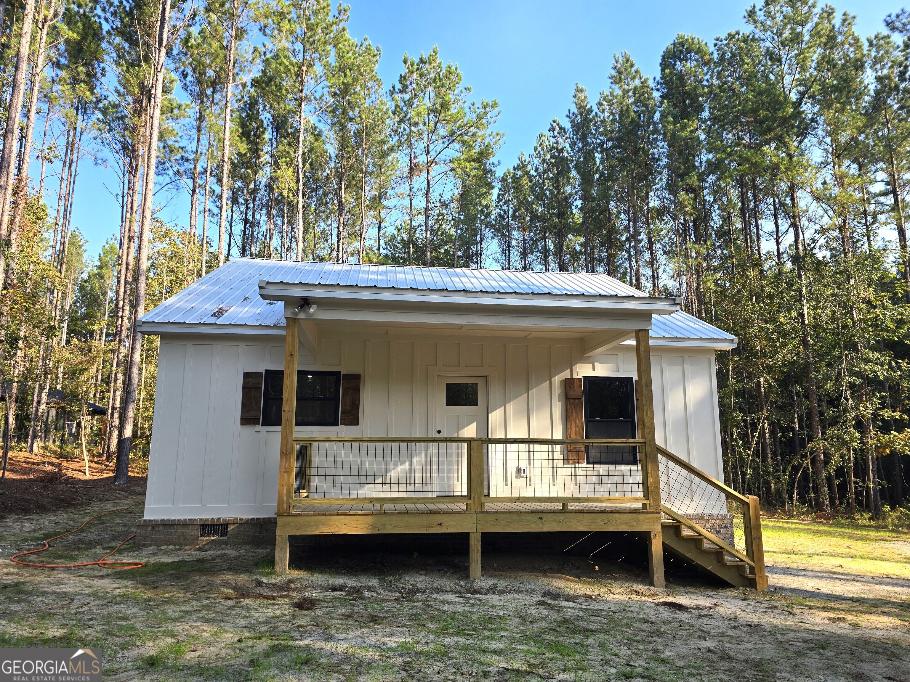 1128 Clarks Bridge Road Property Photo 1