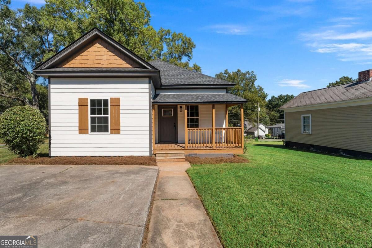 19 Allweather Street Property Photo 1