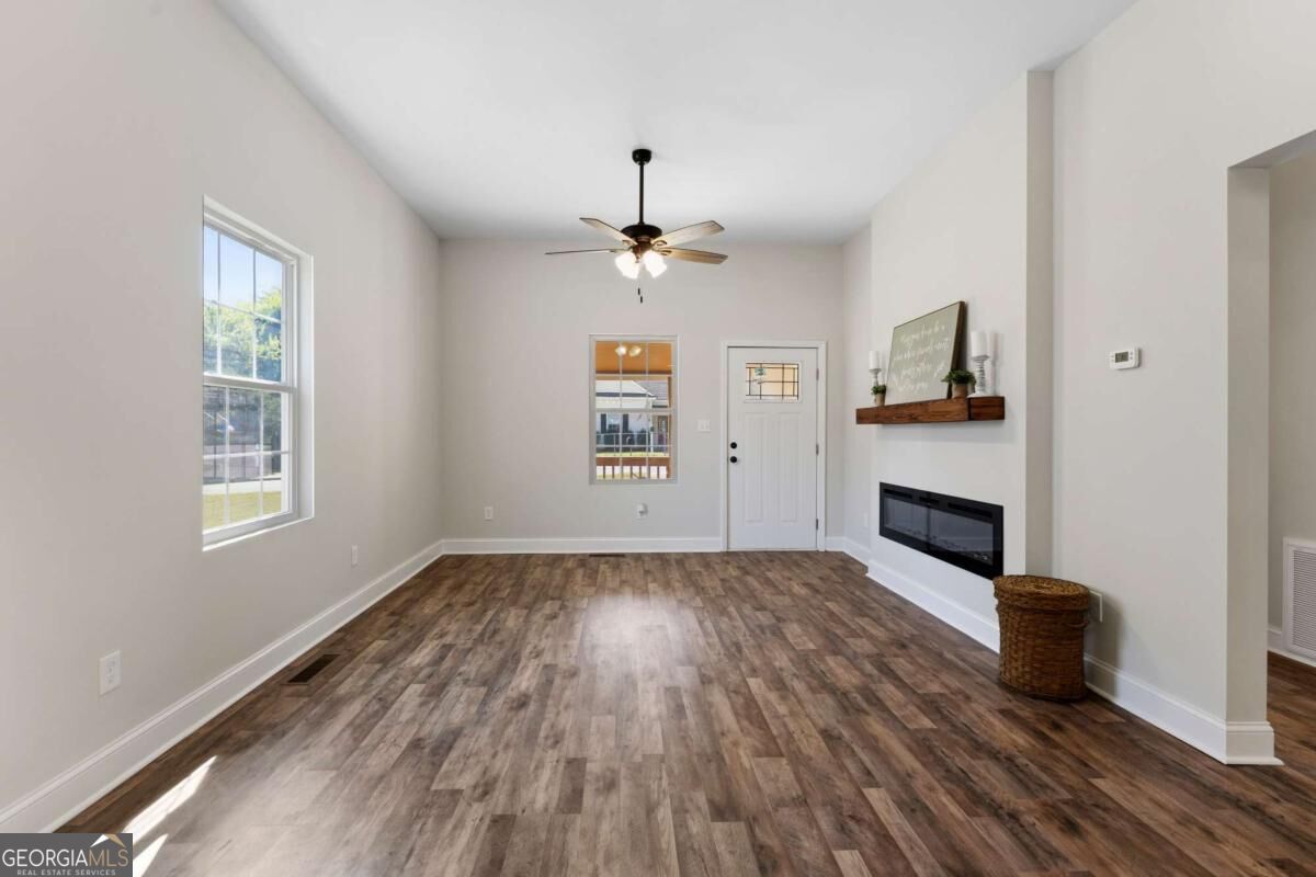 19 Allweather Street Property Photo 11