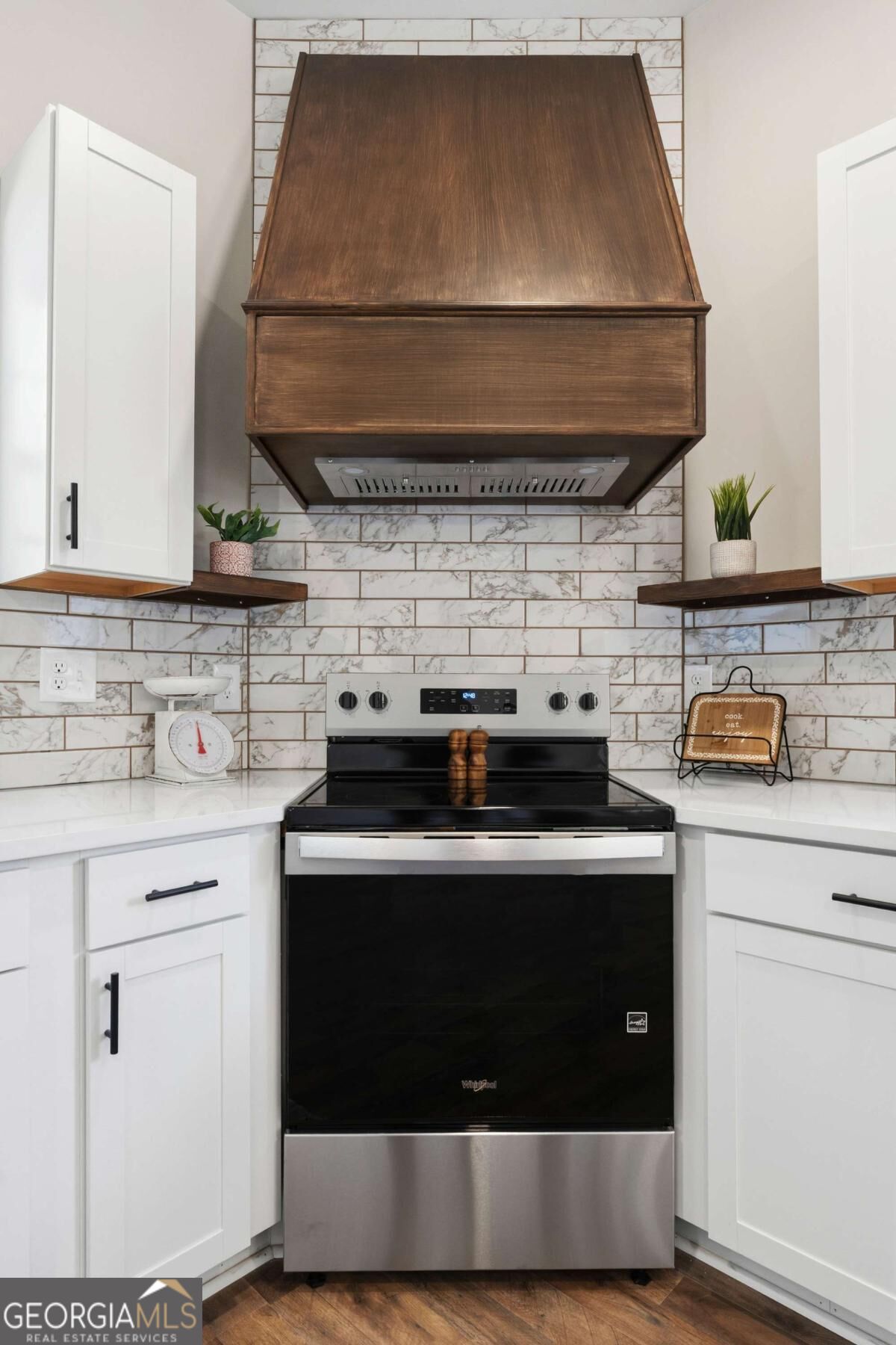 19 Allweather Street Property Photo 17