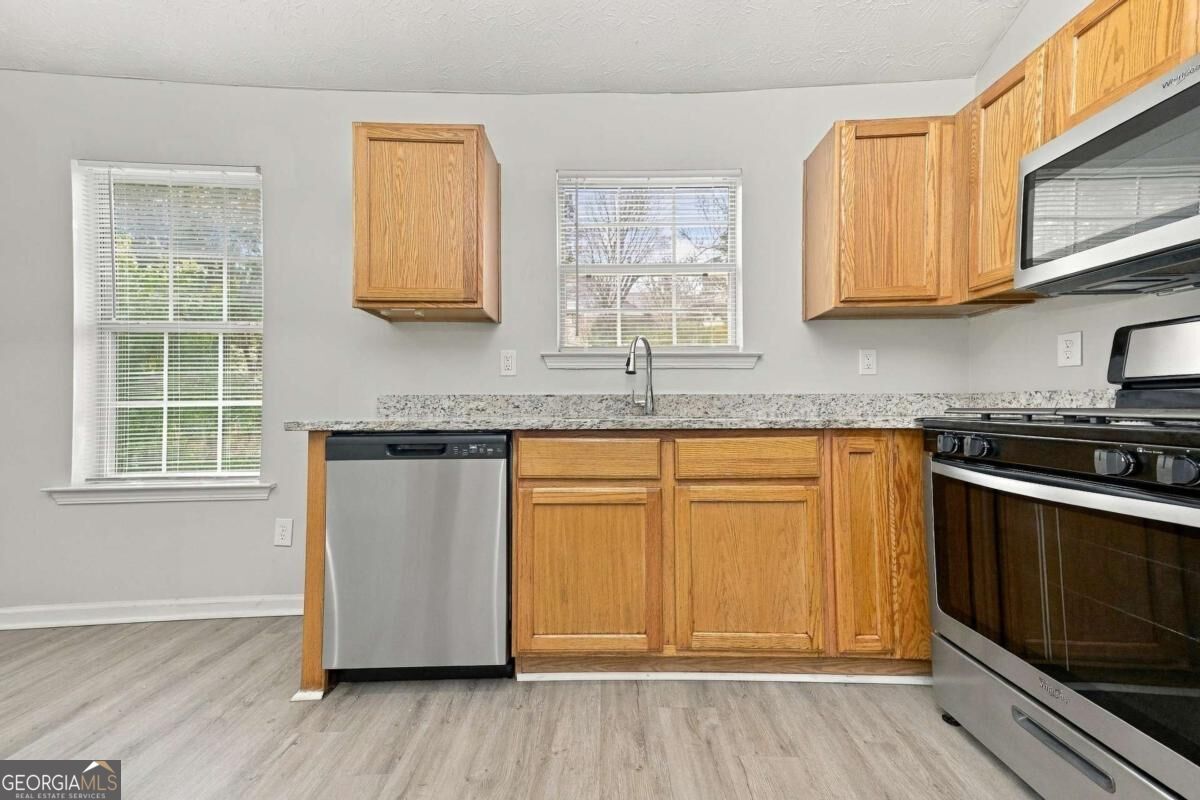 2079 Sugar Creek Fal Court Se Property Photo 2