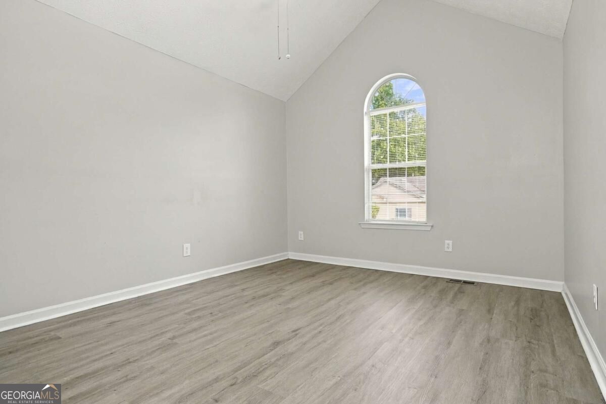 2079 Sugar Creek Fal Court Se Property Photo 9
