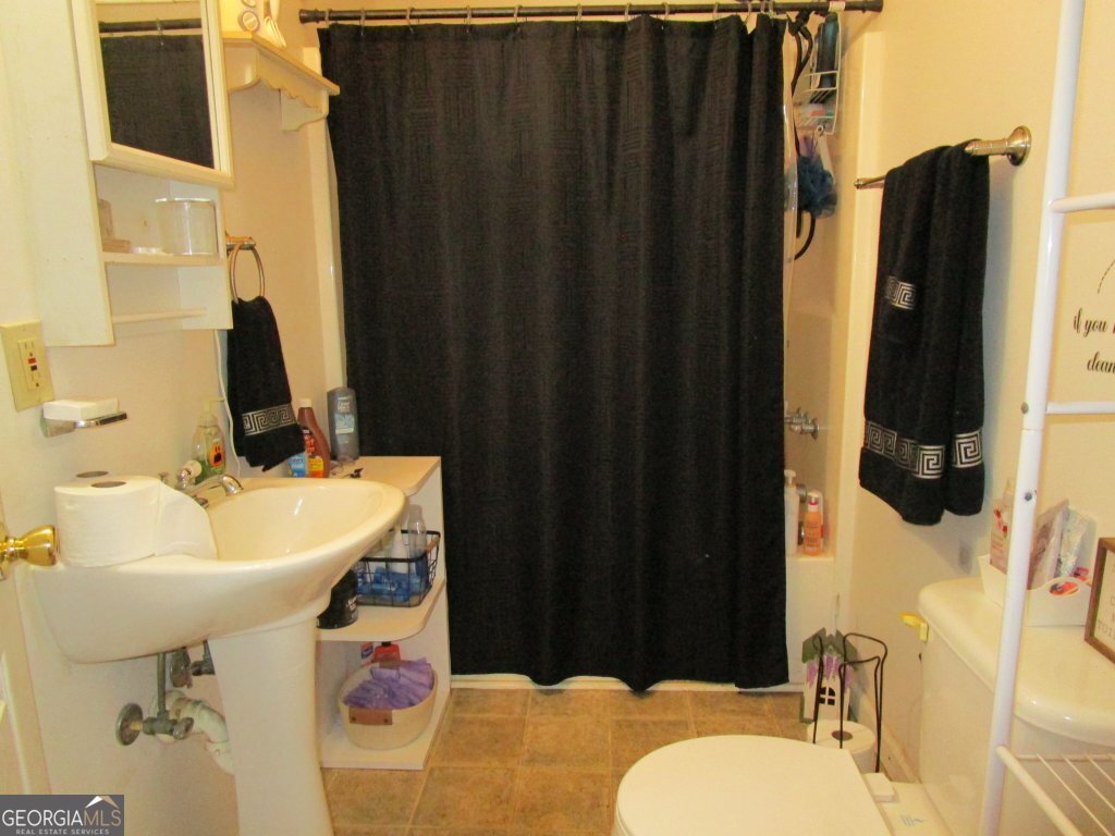 405 Chattahoochee Way Property Photo 13