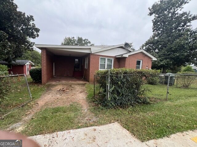 1326 Spellman Avenue Property Photo 3