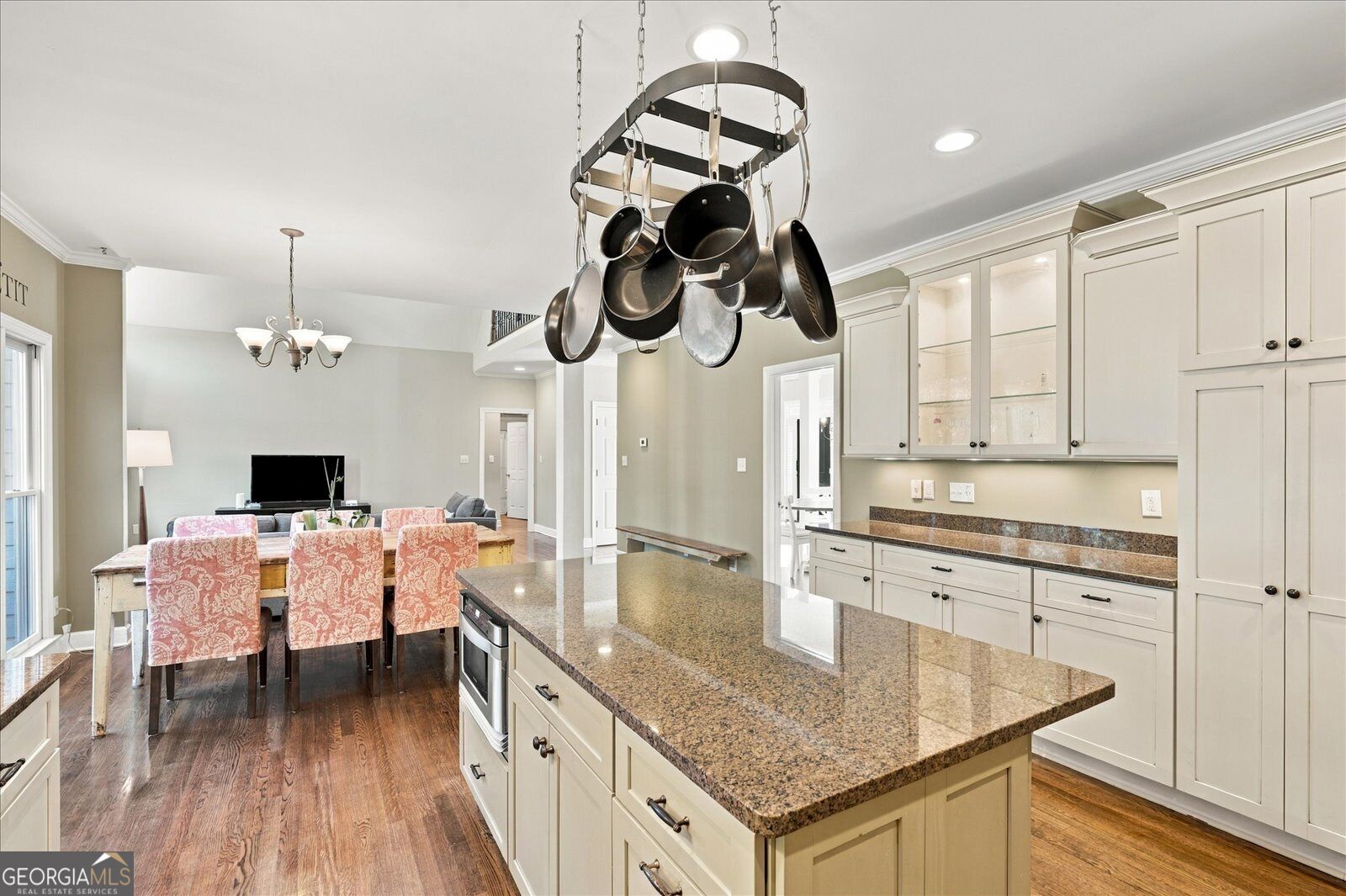 565 Hembree Grove Overlook Property Photo 13
