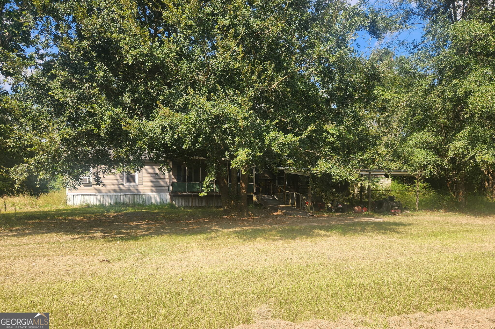 256 Peafowl Road Property Photo 2