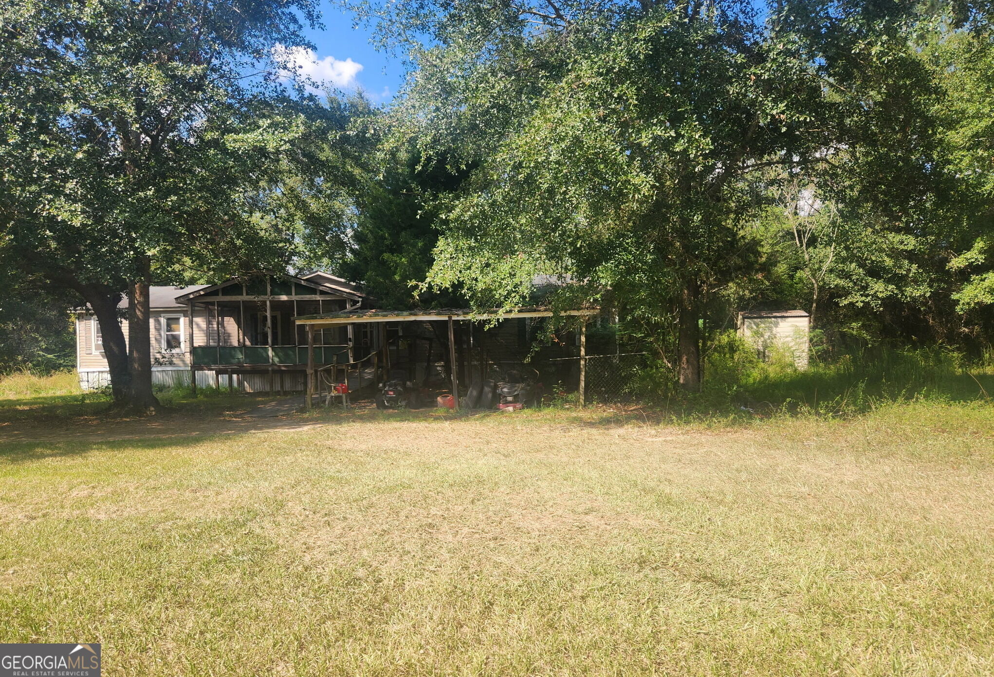 256 Peafowl Road Property Photo 4