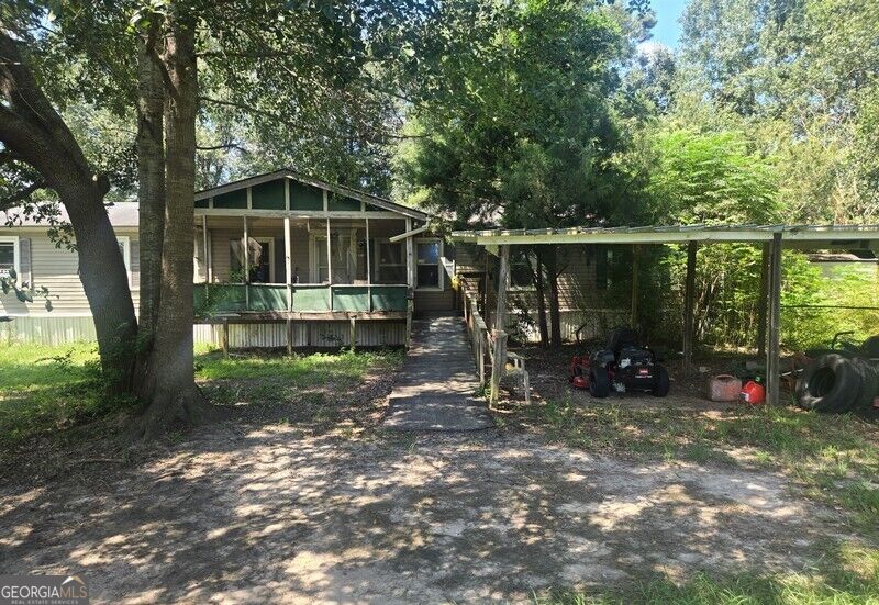 256 Peafowl Road Property Photo 8