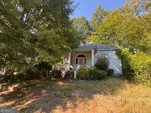 574 Rosalia Street SE Property Photo 1