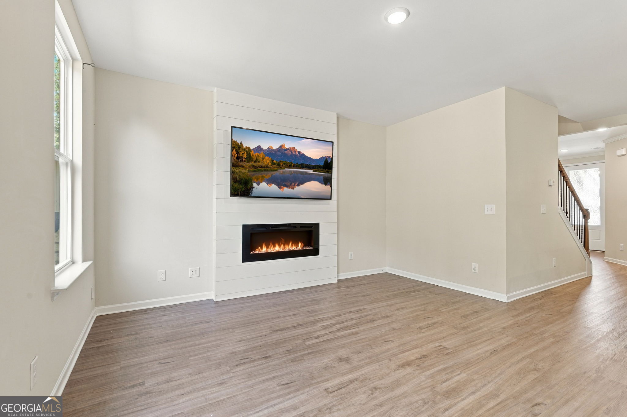 1157 Lucan Lane Nw Property Photo 12