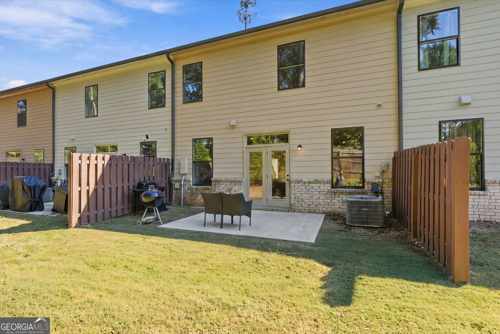 1157 Lucan Lane Nw Property Photo 42