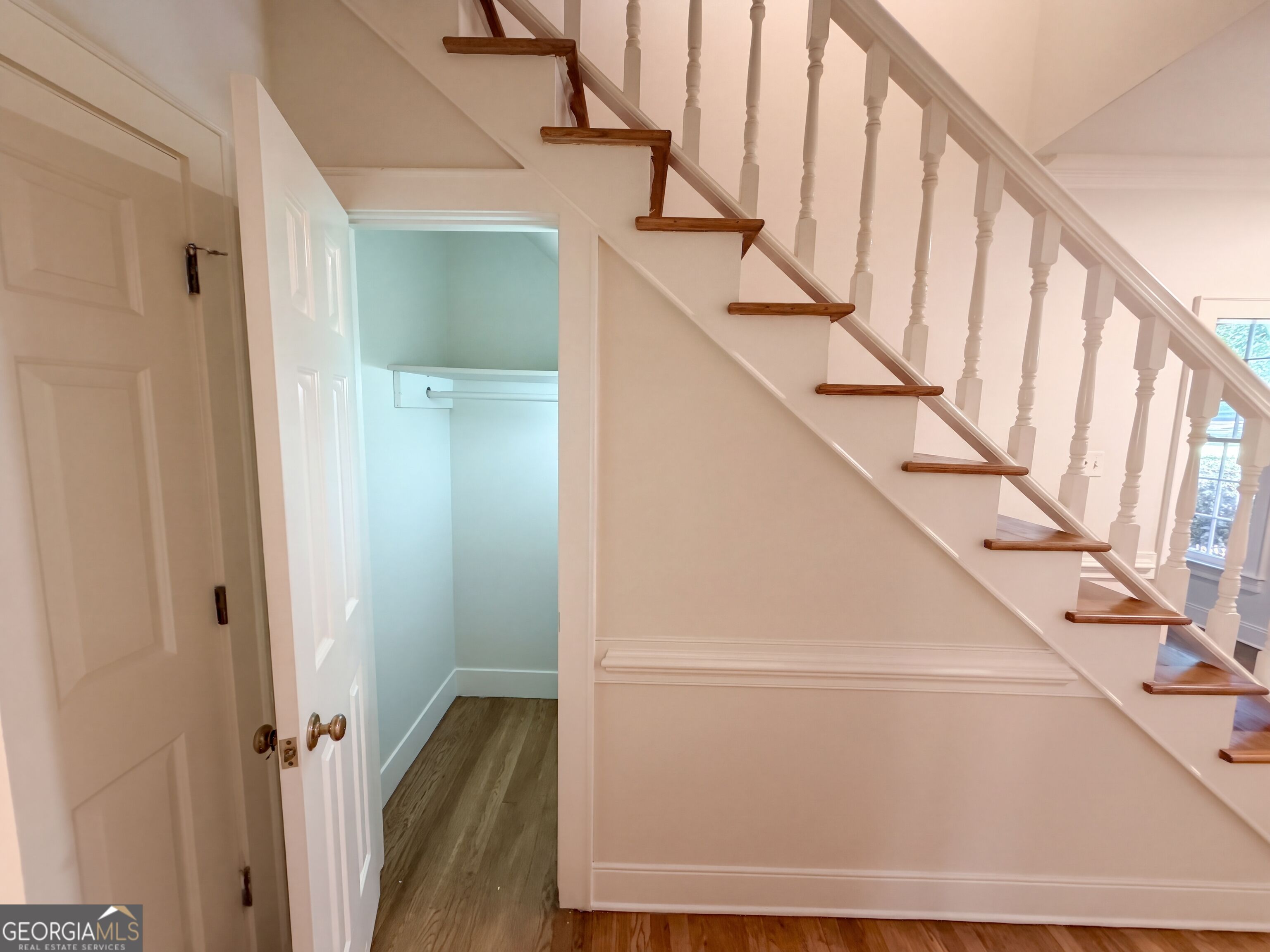 8617 N Shore Drive Property Photo 17