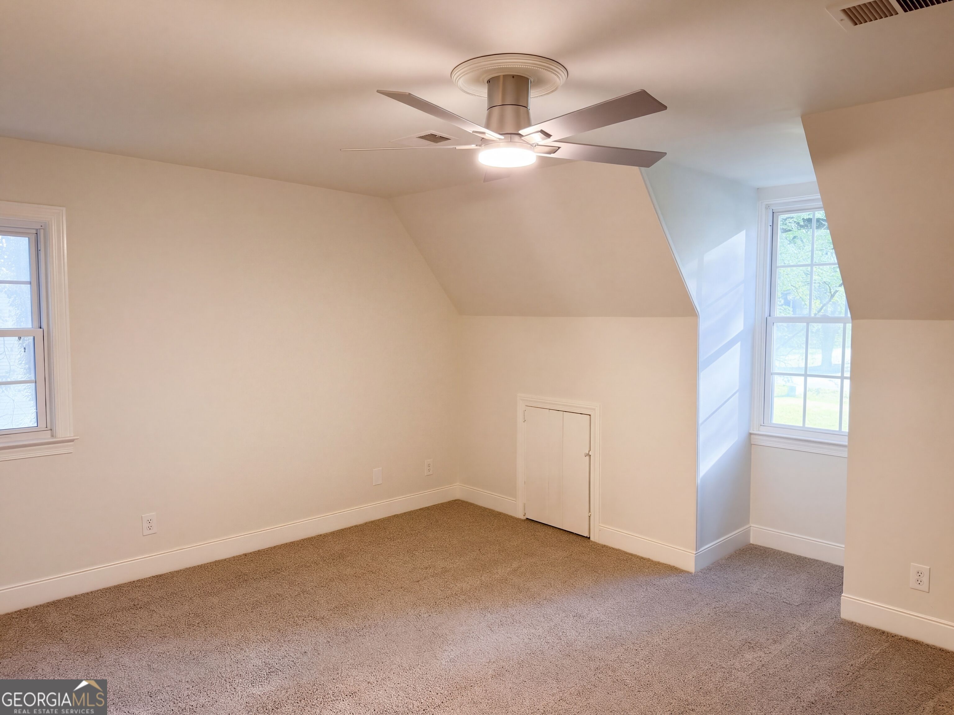 8617 N Shore Drive Property Photo 19