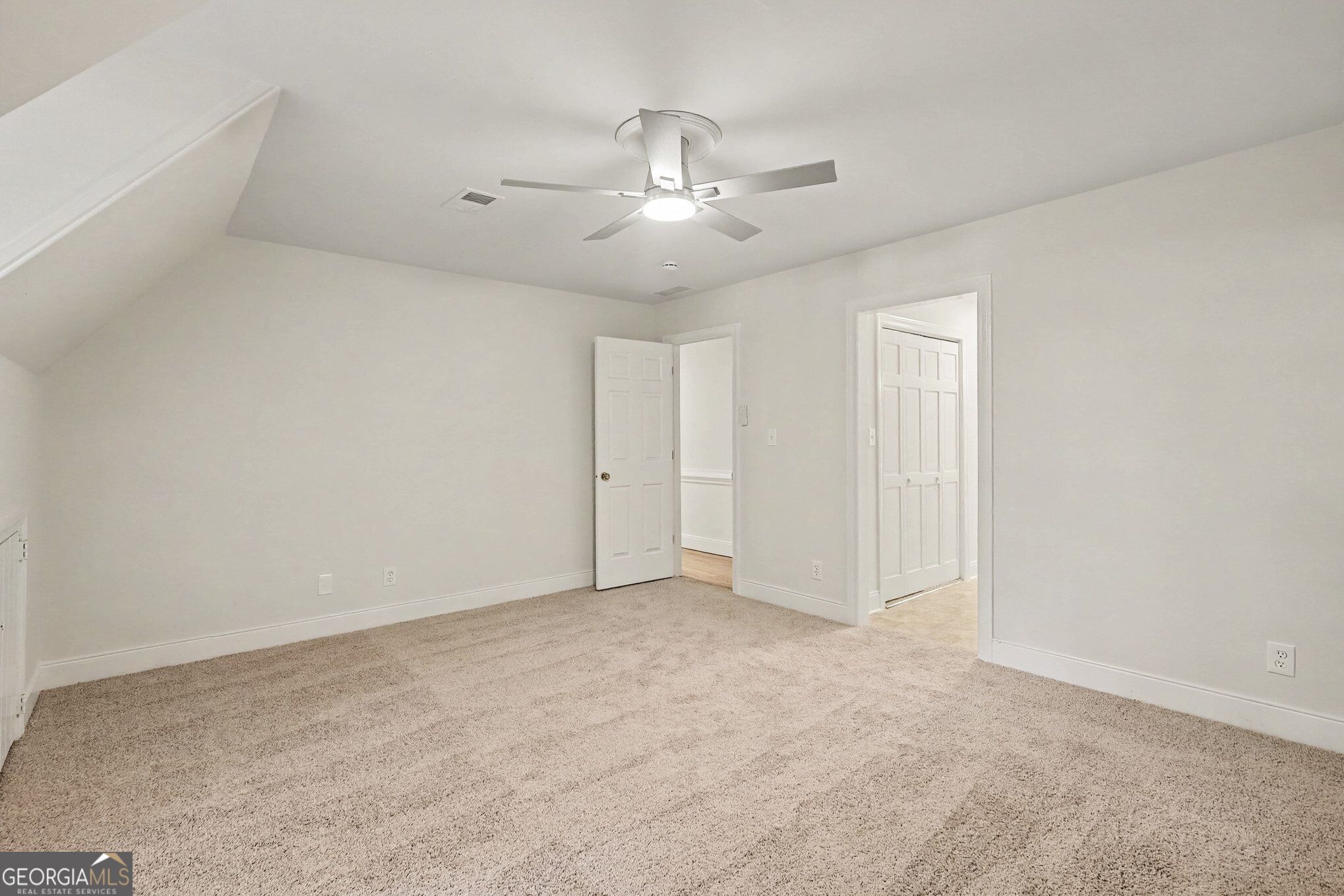 8617 N Shore Drive Property Photo 27