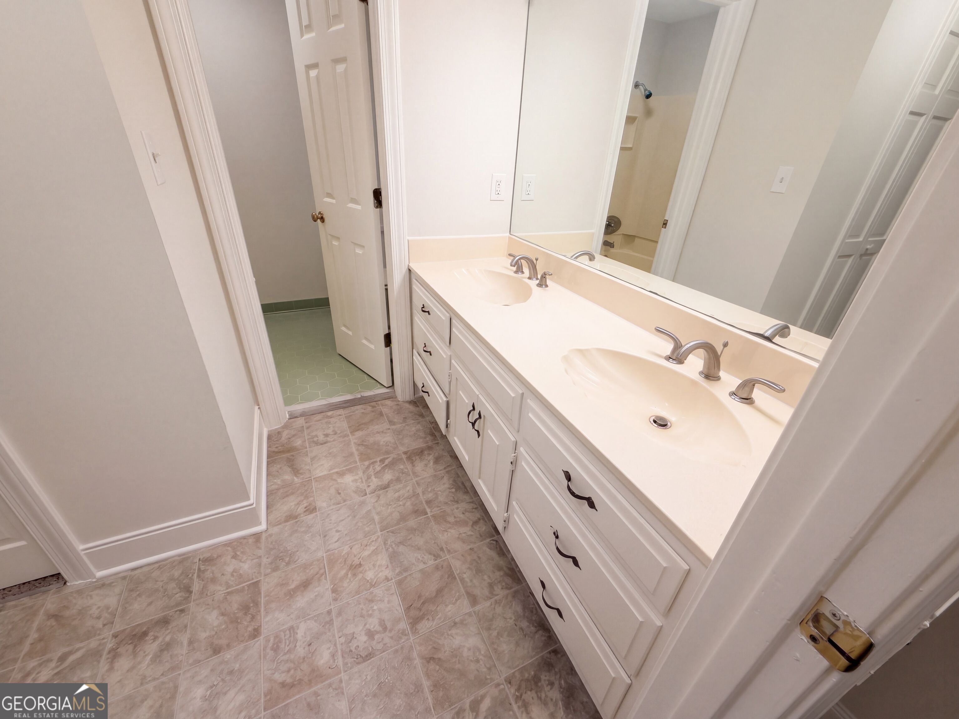 8617 N Shore Drive Property Photo 29