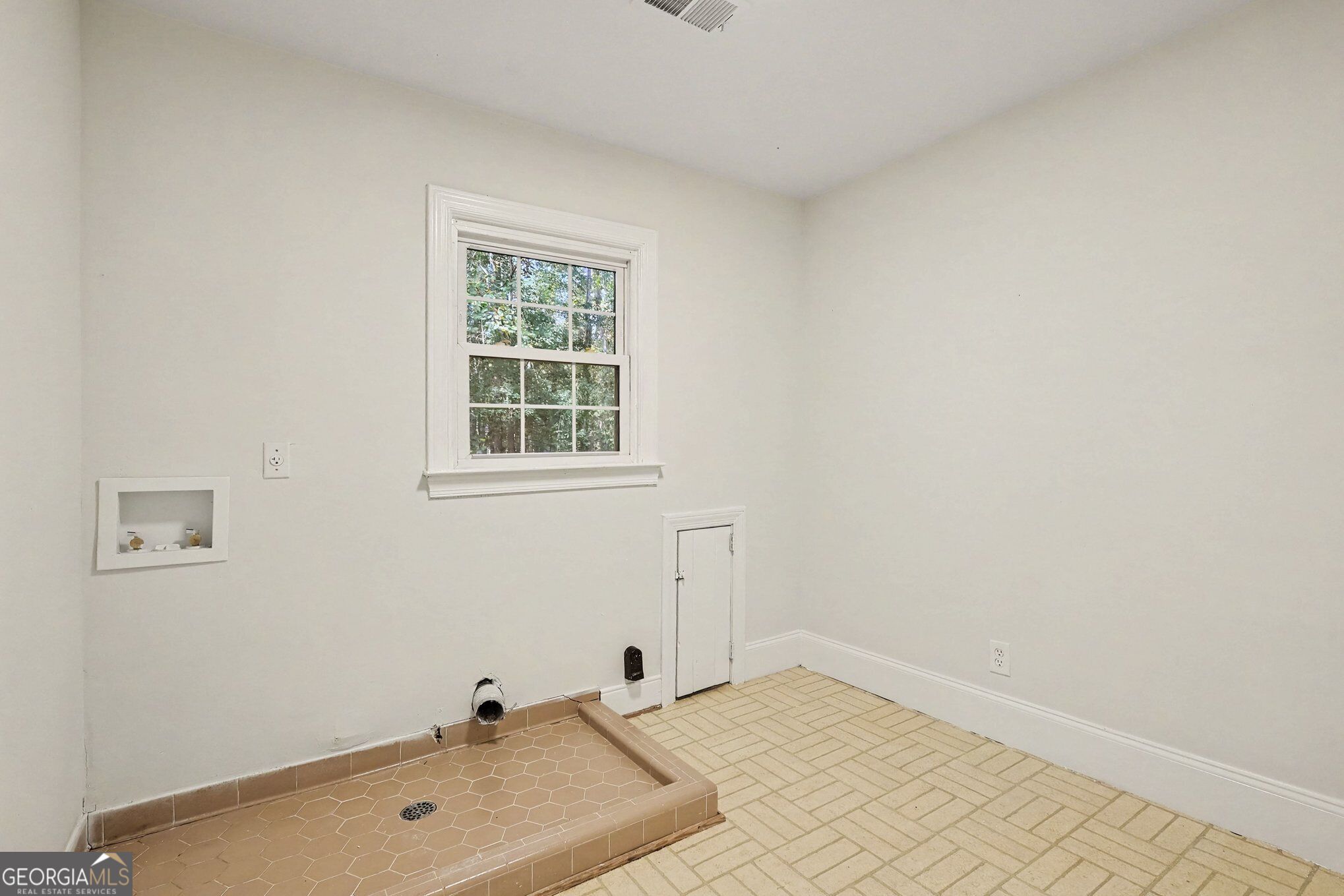 8617 N Shore Drive Property Photo 37