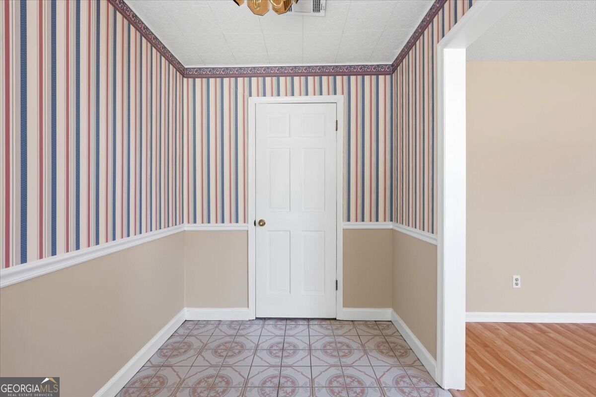 5848 School Road Property Photo 3
