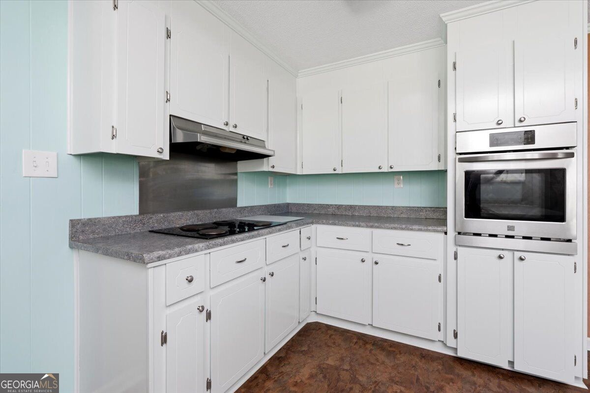 5848 School Road Property Photo 11