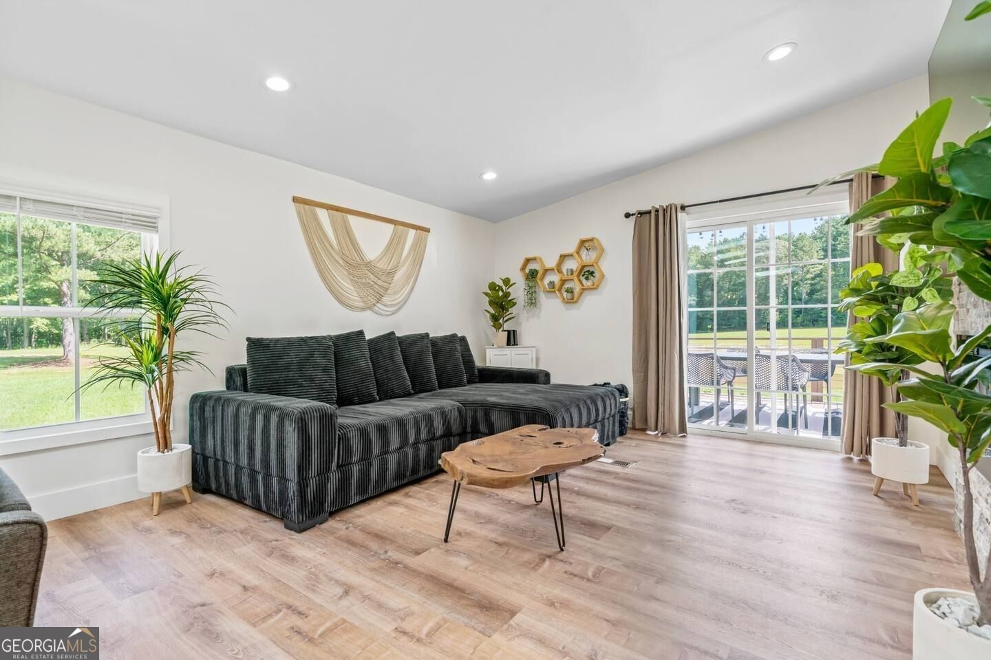 163 Leonard Road Property Photo 10