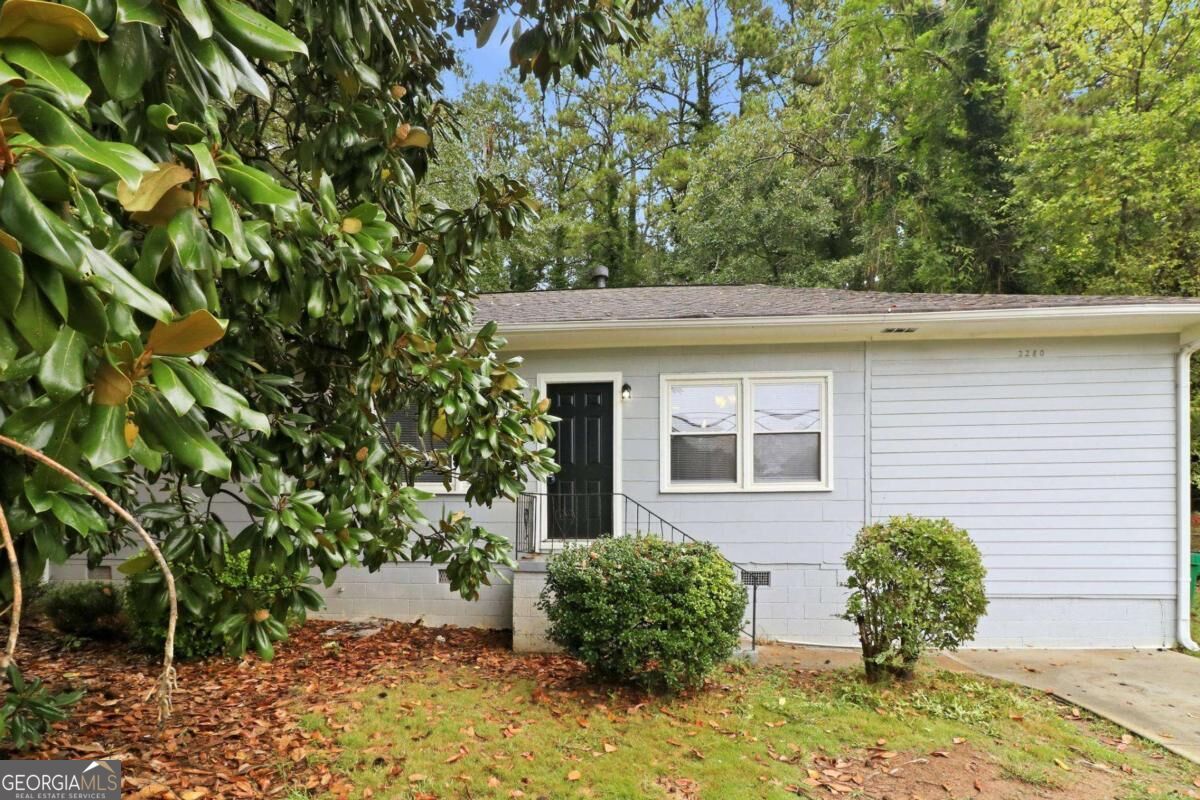 2280 Camp Ground Road SW Property Photo 1