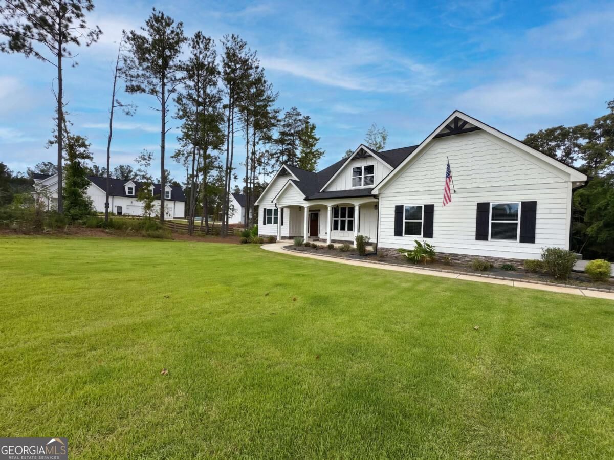 4501 Yellow Creek Road Property Photo 2