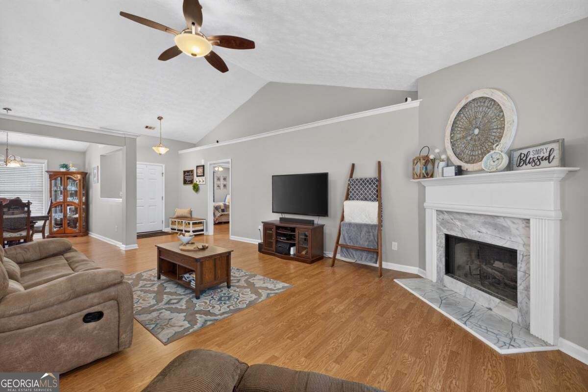 2210 Laurel Pointe Lane Property Photo 14