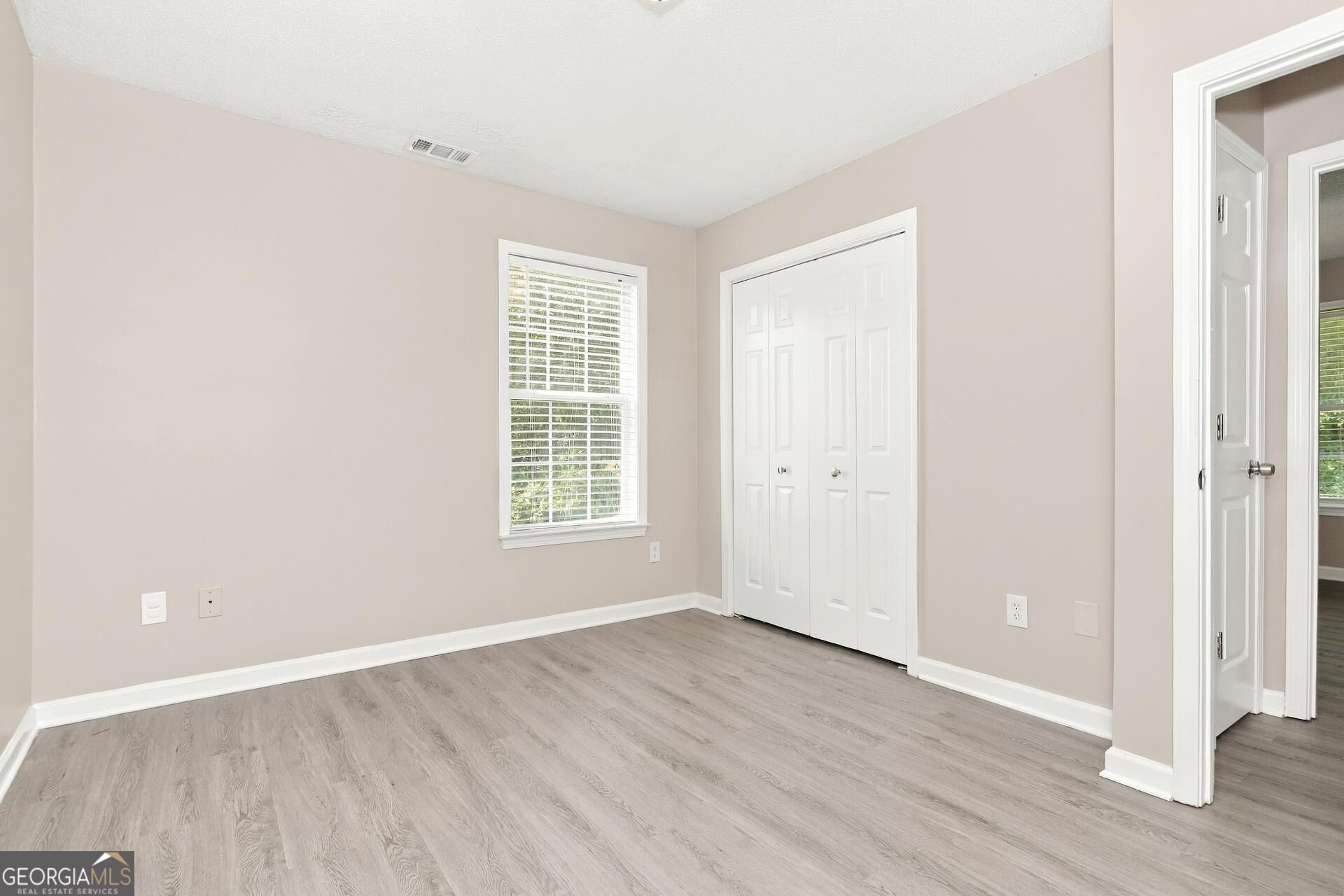 415 Cold Springs Lane Property Photo 16